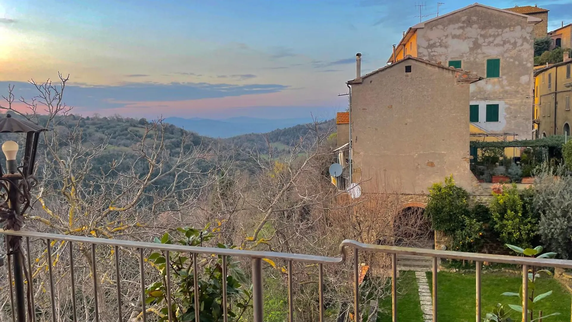 Ghigo La Locanda Di Torquato Montorgiali Italy